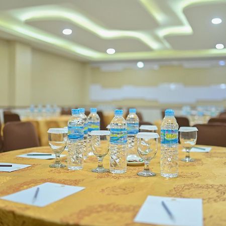 Kawana Hotel Padang  Dış mekan fotoğraf